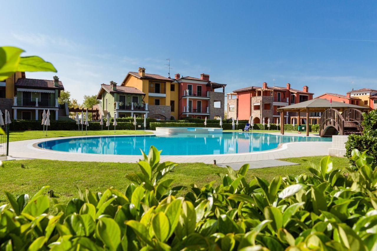 Appartamento Lucy Sirmione Esterno foto